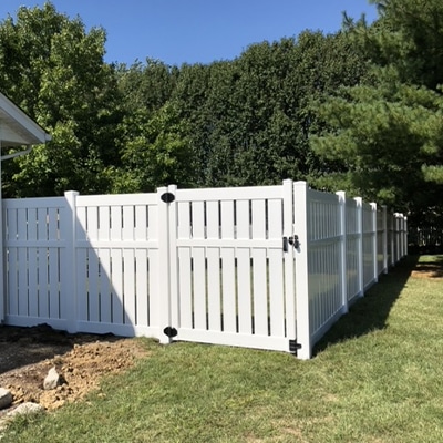 RESIDENTIAL FENCING